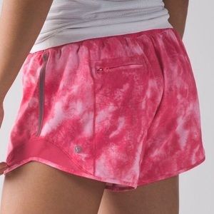 Lululemon Tracker Short V 4”